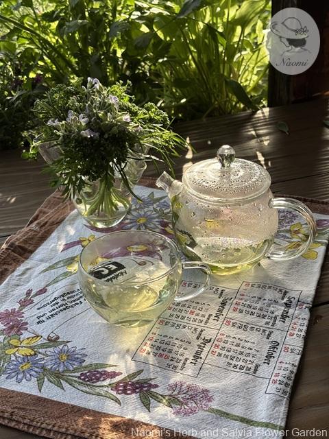 1991年のカレンダーと花の絵柄　ビンテージキッチンクロス